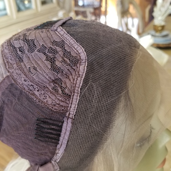 Ombre Blonde Beauty Lace Front Wig main image 4